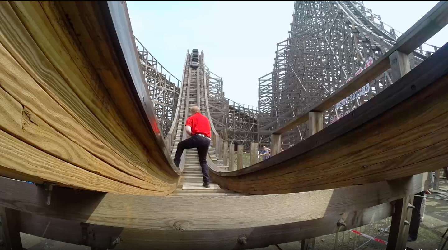 Shanghai Roller Coaster Escape