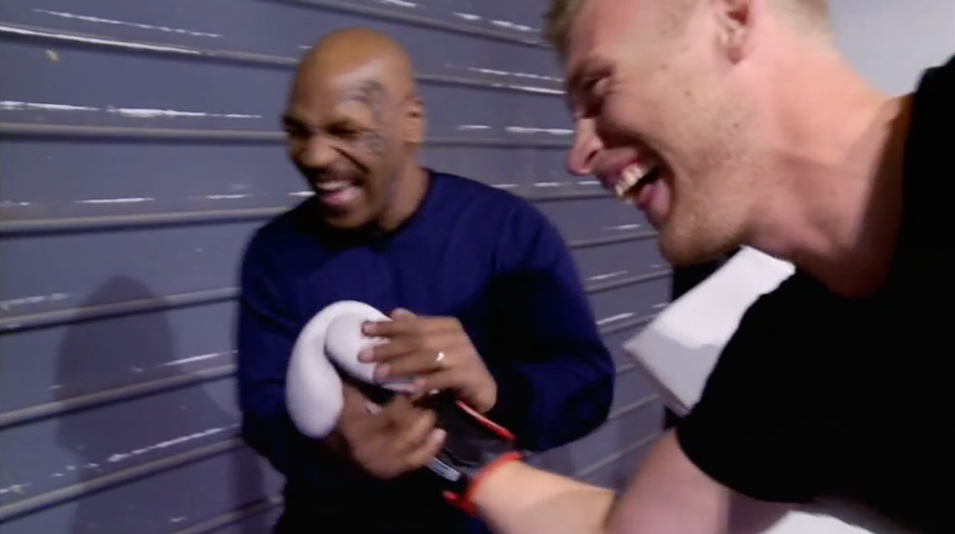 Flintoff: From Lord's to the Ring E2