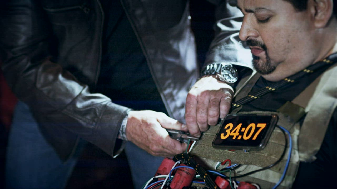 MacGyvering MacGyver