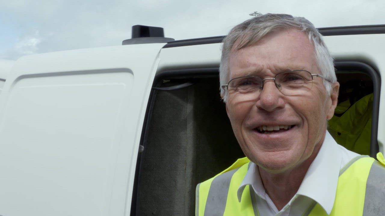 Cigarette Smugglers Unmasked 