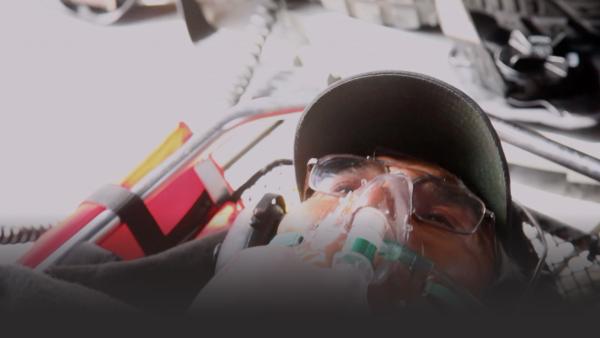 Man with oxygen mask on