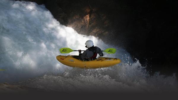 Top-notch kayakers take on the White Nile