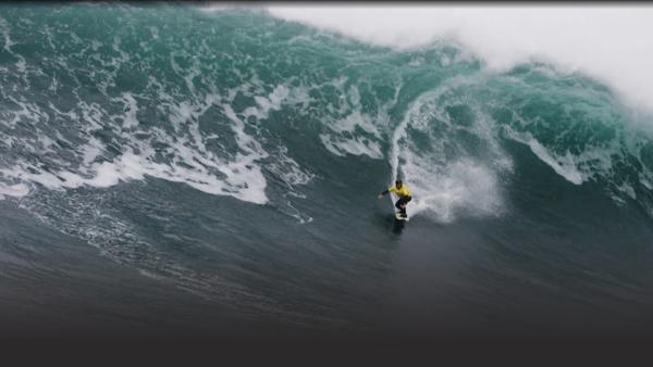 Kelly Slater Takes On The Wedge At The Wave Of The Winter